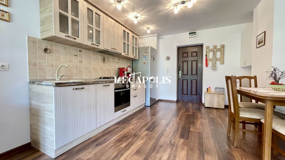 Apartament 2 camere | Priveliște inedită | Loc de parcare + boxă - Poză 2