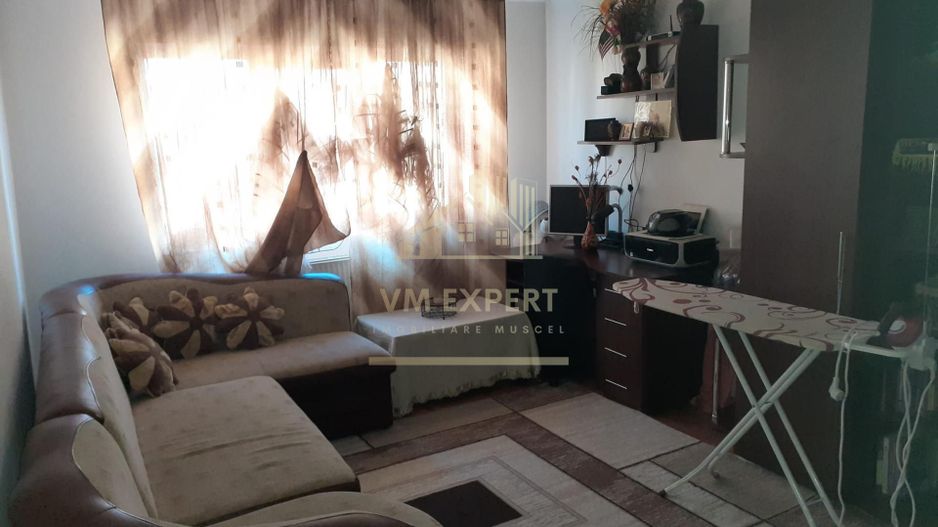 APARTAMENT 3 CAMERE, CAMPULUNG, ZONA GRUI - Poză 1