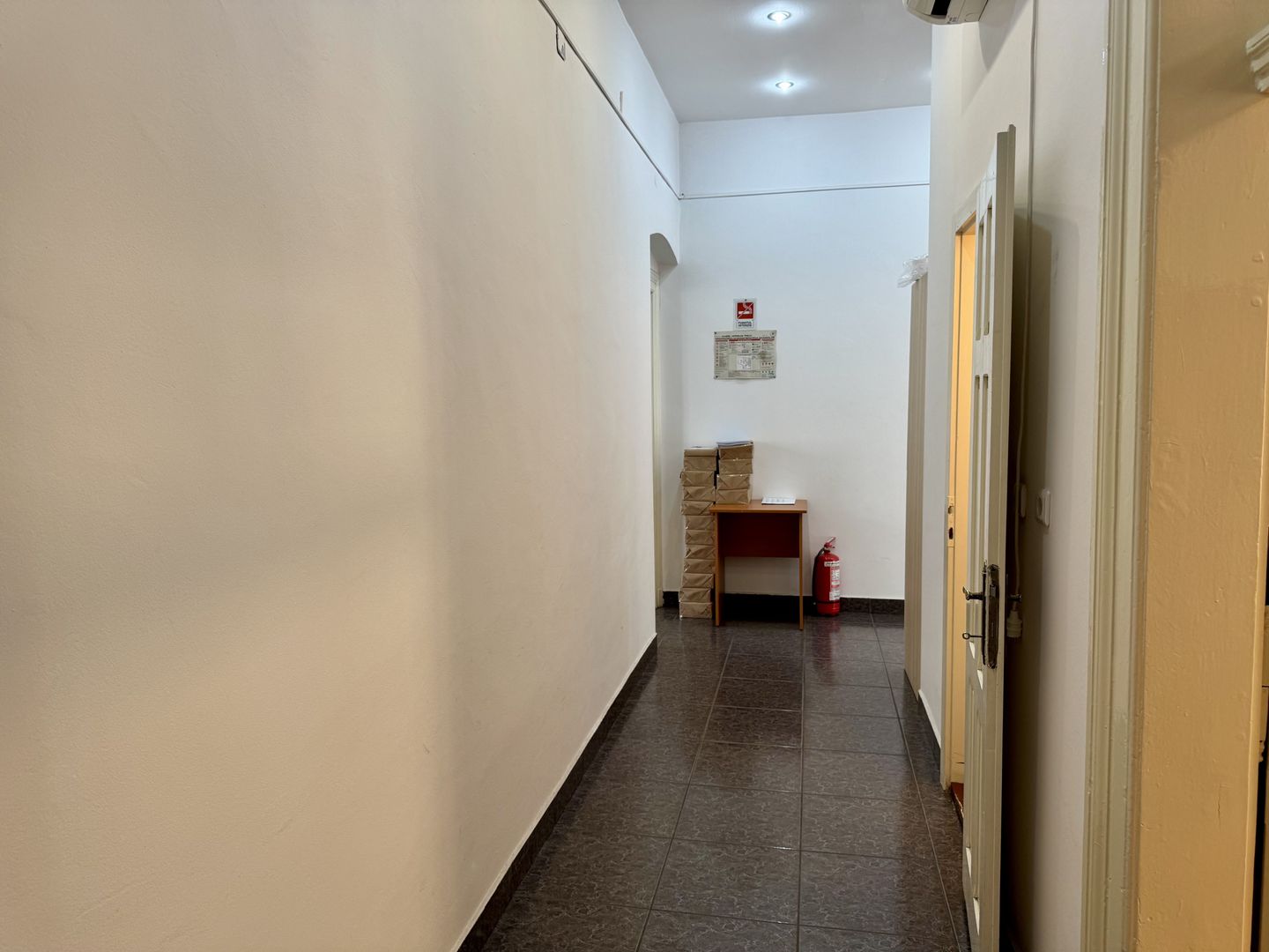 Brâncoveanu  Sp+P+M cu extindere P+1E+M pretabilă afacere - Poză 36