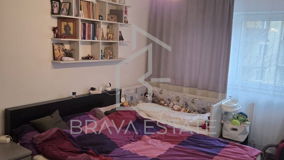 Apartament 2 camere, 52mp, parcare, balcon, zona Florilor - Poză 3