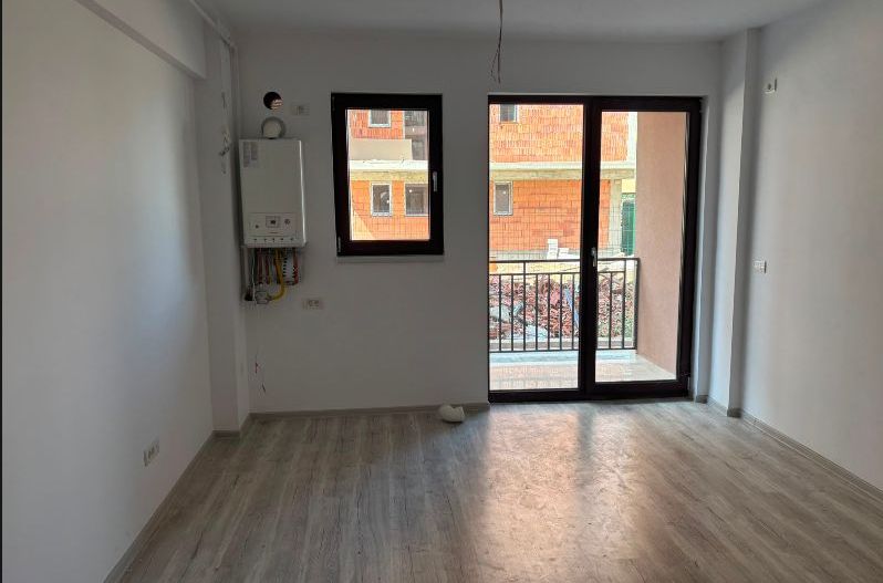 APARTAMENT 3 CAMERE, ZONA GIROCULUI - Poză 3