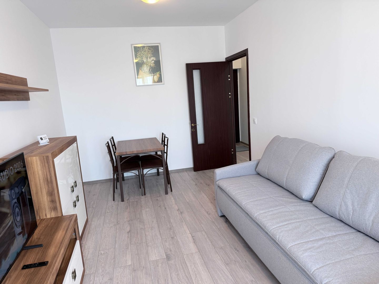 Garsoniera moderna, centrala proprie, balcon, 8 min metrou, Titan - Poză 2