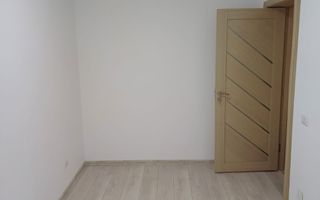 3 camere ultra central - Poză 4