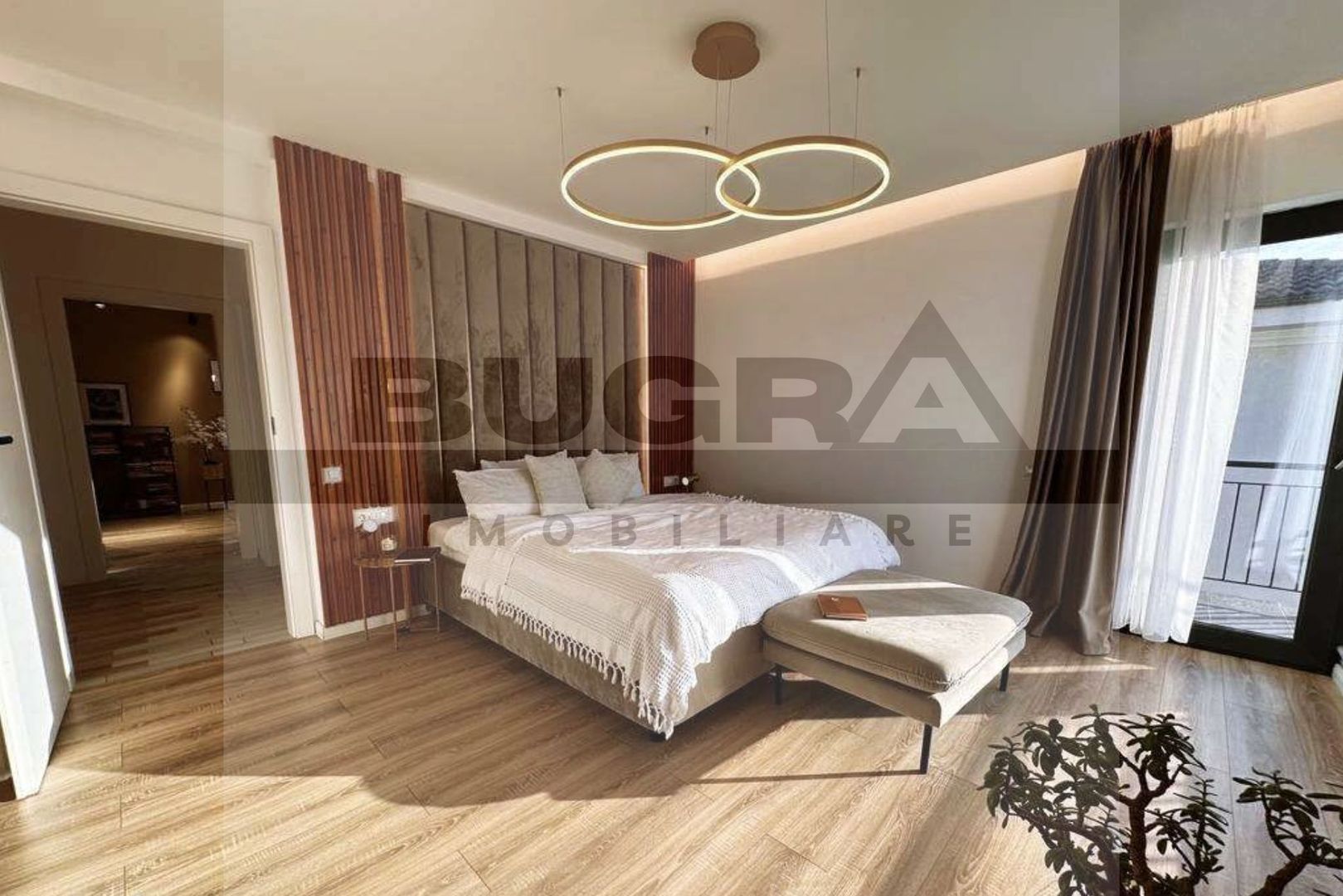 Casă individuala cu piscină si priveliste panoramica, zona Dezmir - Poză 1