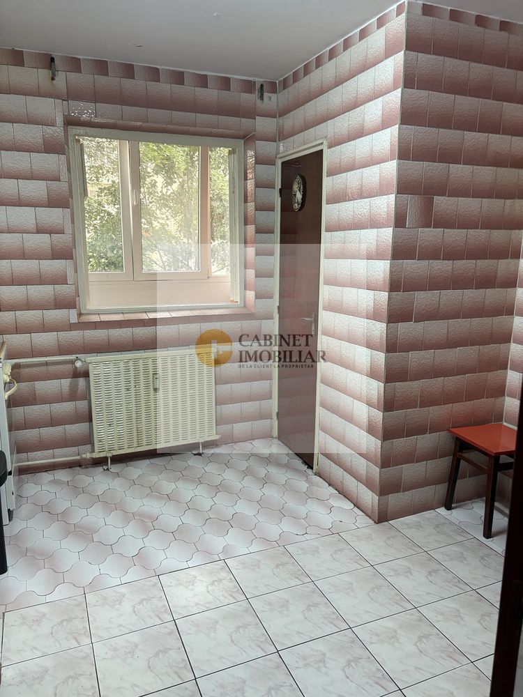 2 Camere - 52MP | Decomandat | Etaj 3/8 | Credit | M Crangasi - 8 min - Poză 1