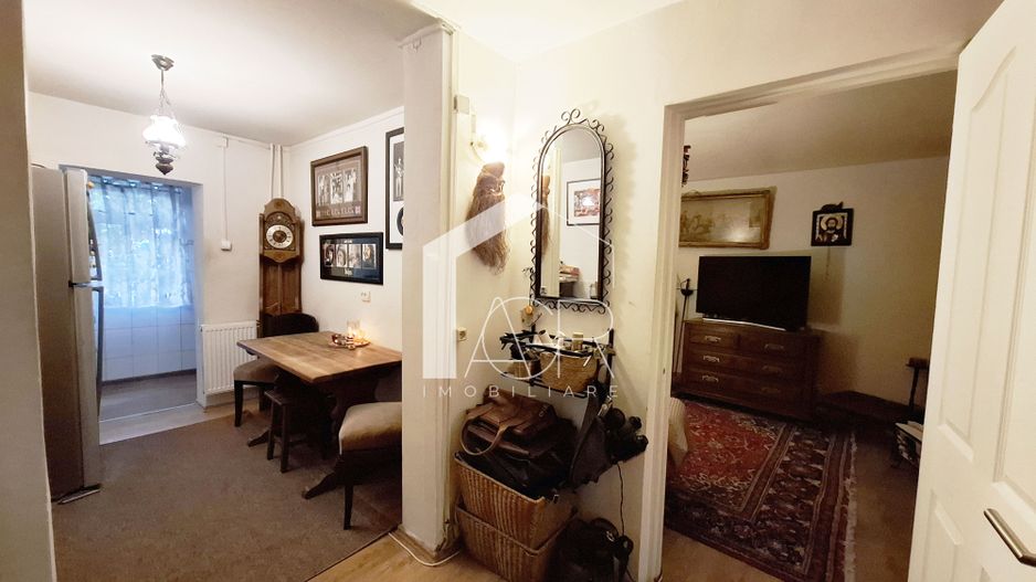 Apartament cu 2 camere, semidecomandat, zona Paltinis - Poză 8