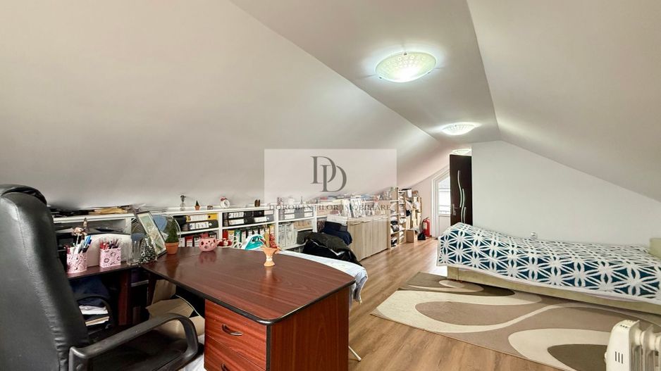 Vanzare 3 case | Teren 1400 mp | Garaj auto + Anexe - Poză 16