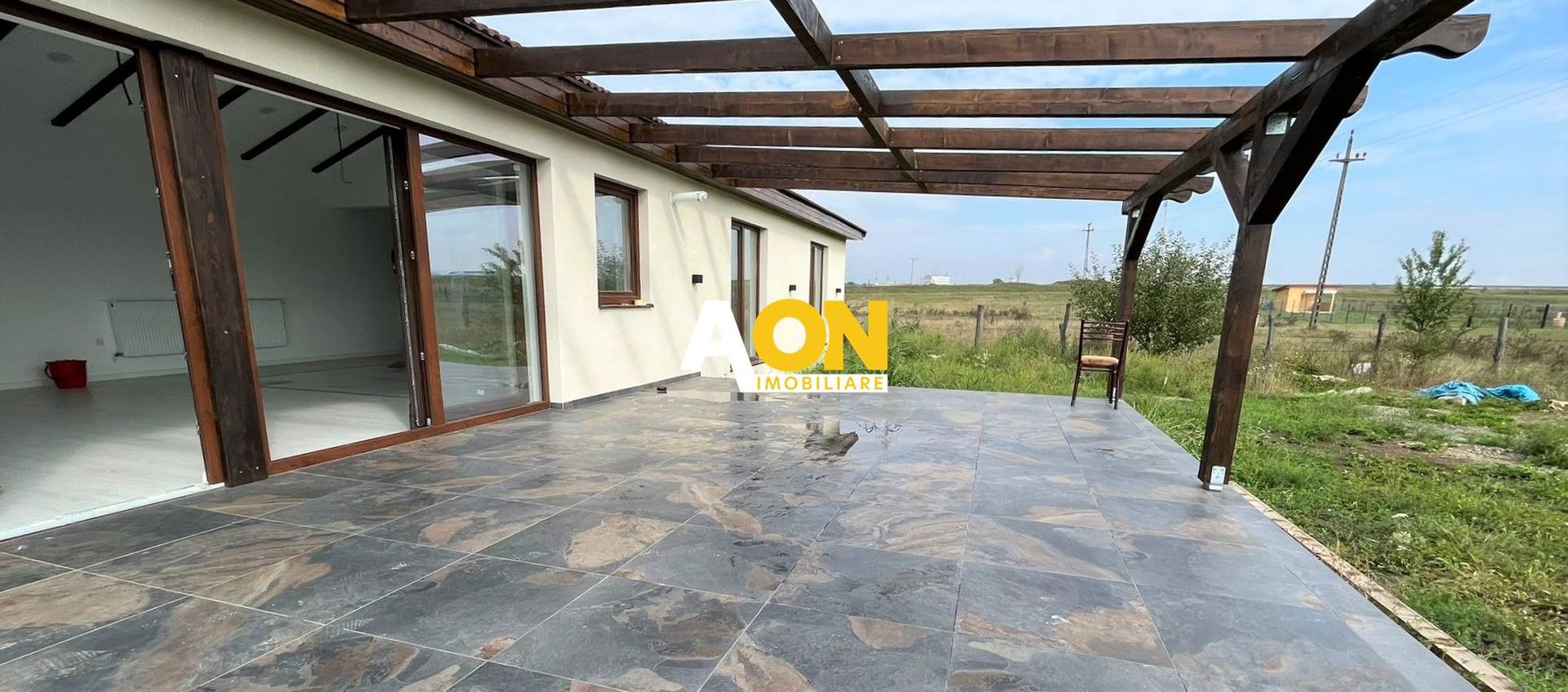 Casa de Vanzare, 3 Camere, 500mp Teren - Poză 2