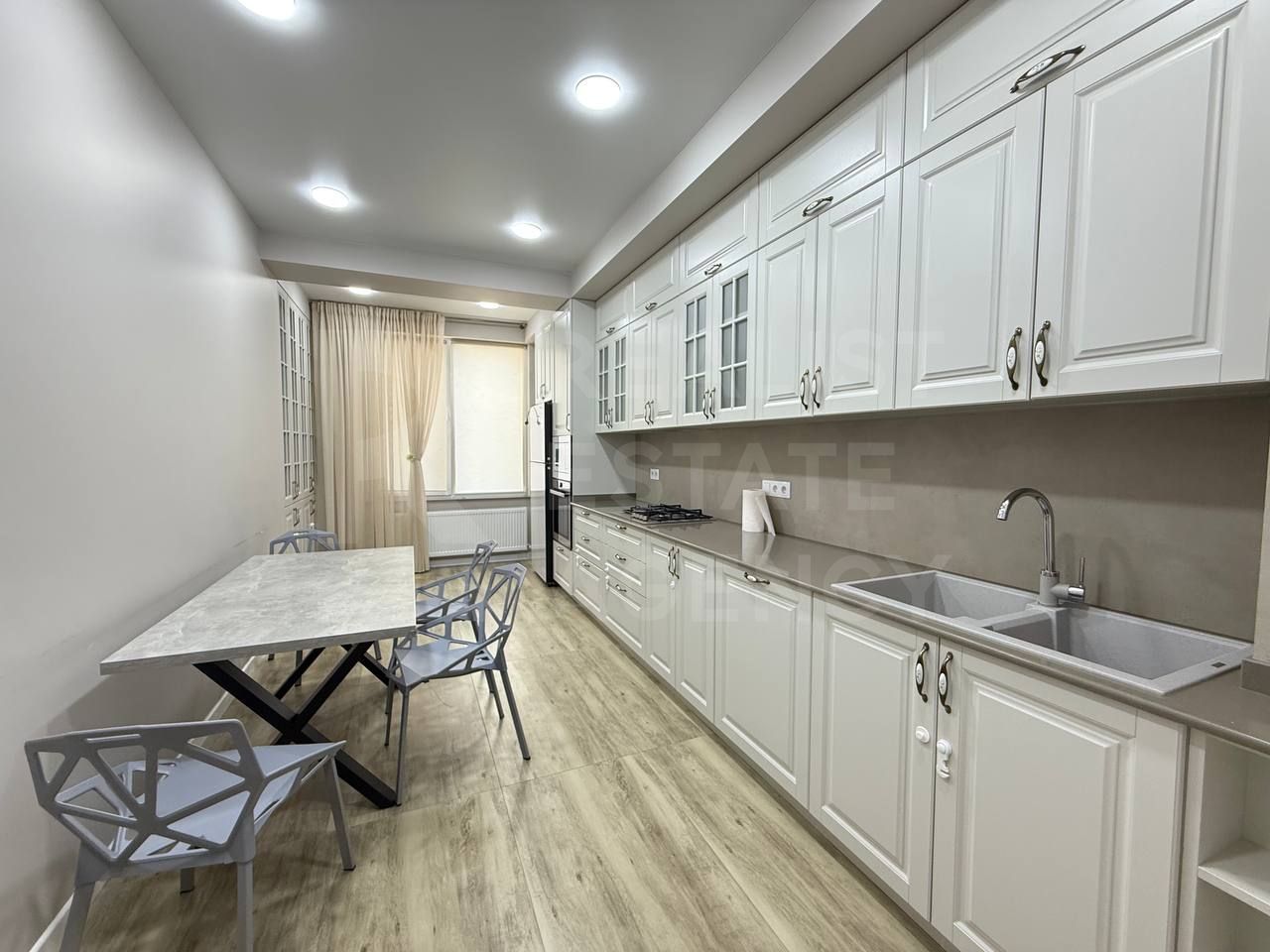 Chirie, apartament, 2 camere, str. Constantin Stere, Buiucani - Poză 1