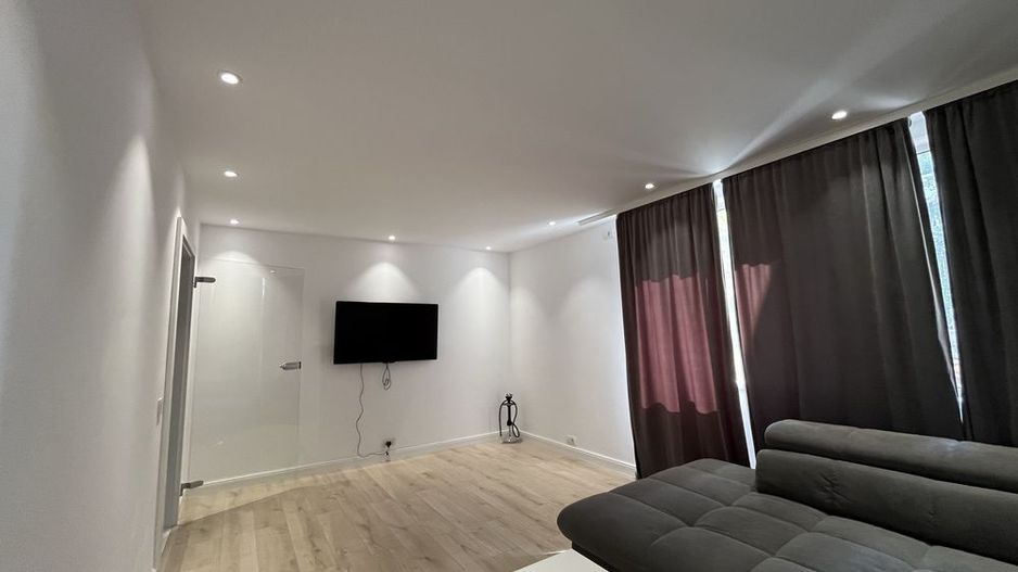 Apartament 3 camere zona Bd. 1 Decembrie 1918 - Sectia 13 Politie - Poză 1