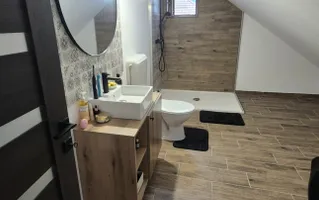 Apartament cu 4 camere in casa - zona Centrul Civic - Poză 14