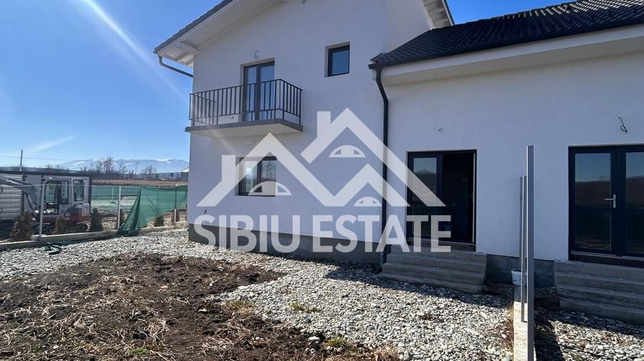 Casa duplex de vanzare 4 camere, 2 bai-s.u. 142 mp. PRET AVANTAJOS - Poză 27