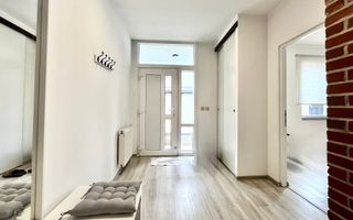 Casă luminoasă cu curte și garaj, perfectă pentru familie | Braytim - Poză 23