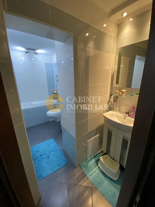 Apartament  3 Camere Decomandat - Et 1 - Bloc 1989 - Poză 3