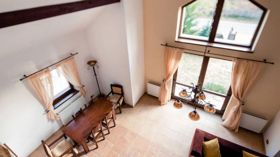 Investitie Valiug lacul Gozna Casa utilata 5 camere parau padure - Poză 8