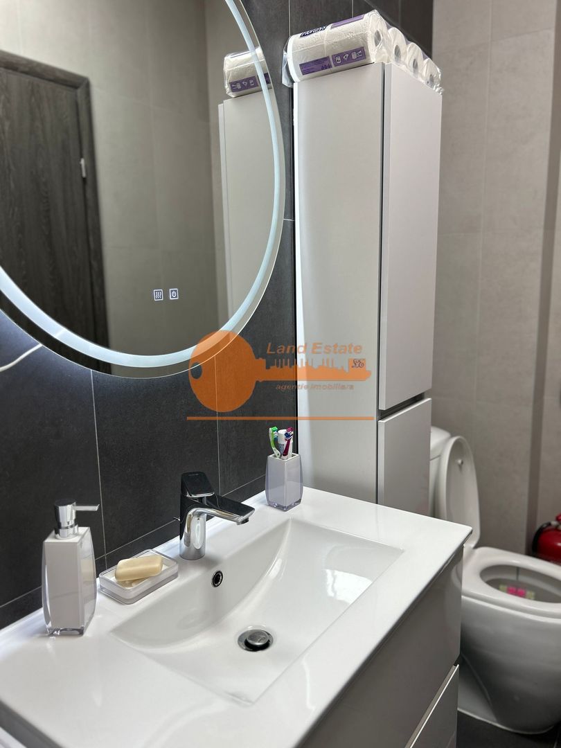 3 camere Grand Arena ( centrala termica-bloc 2024-loc parcare ) - Poză 1