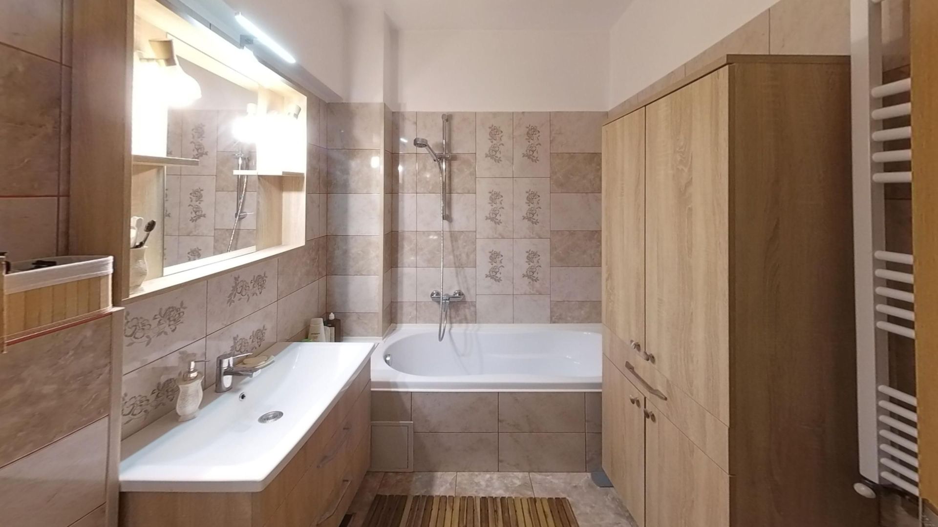 Apartament 4 Camere Ultracentral, Decomandat, Etaj 2 - Poză 15