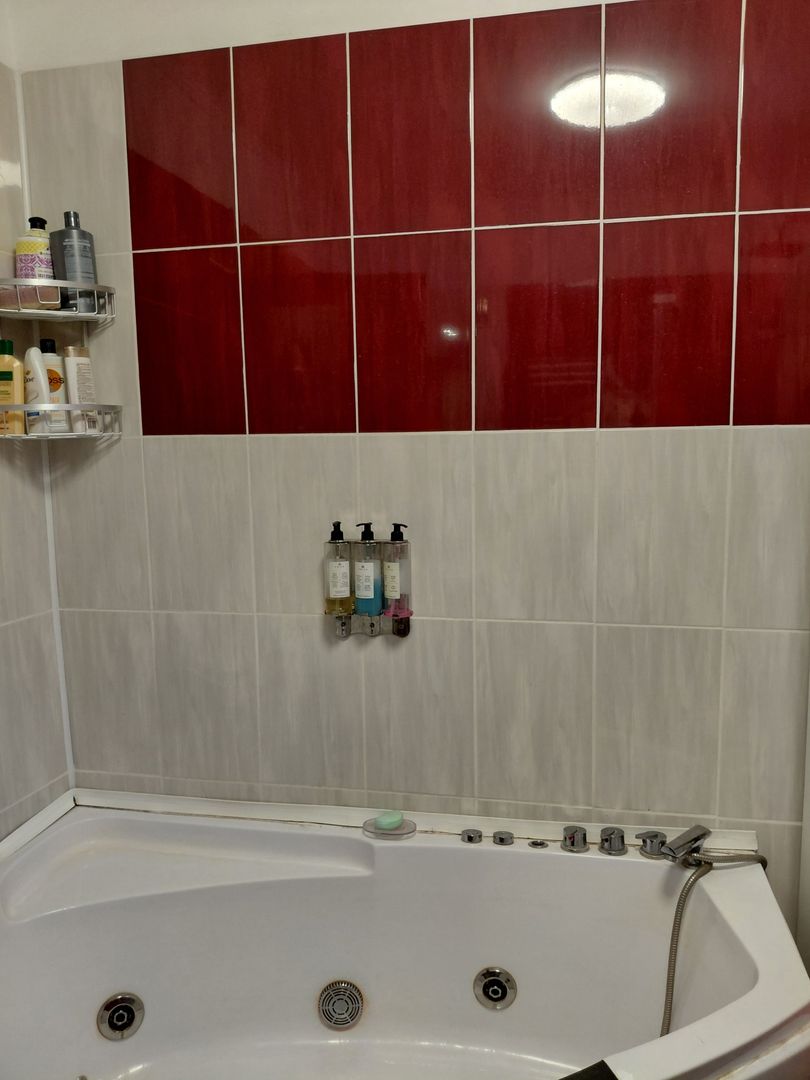 Casă spațioasă și primitoare, gata de mutare! Tulucesti! - Poză 15