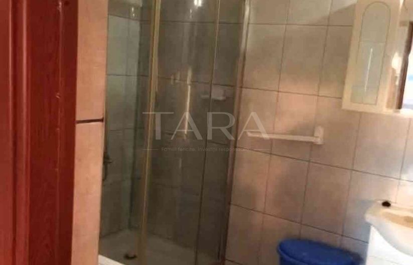 Apartament cu 2 camere, 50 mp, balcon, parcare și pod, zonă liniștită. - Poză 6