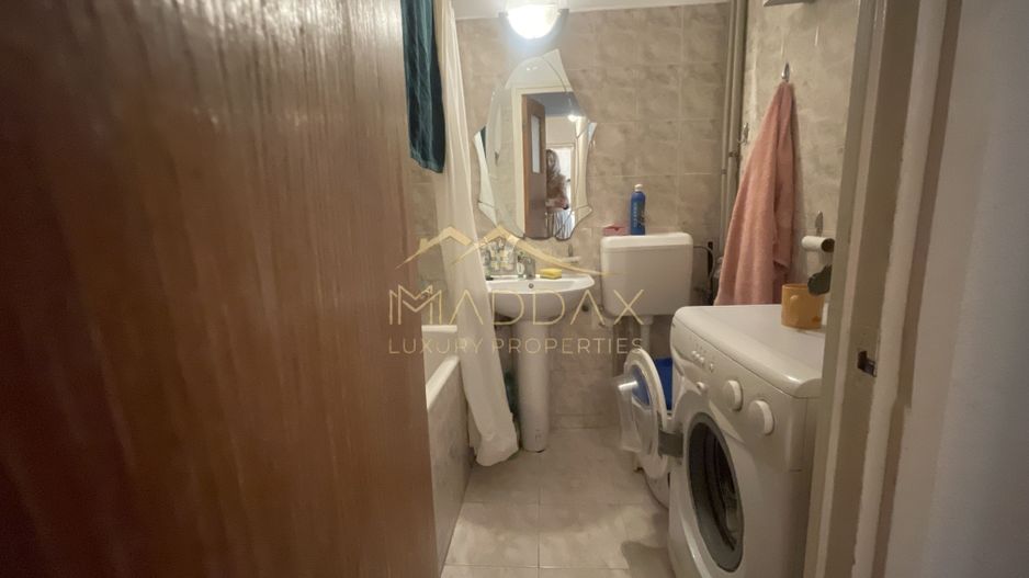 //Apartament 4 camere****Parcare + Boxa//Apusului - Poză 23