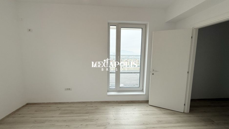 Vinzare Penthouse FINALIZAT SI INTABULAT BRASOV ZONA TRACTORUL - Poză 13