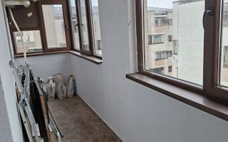 Apartament cu 3 camere de vanzare-Metalurgiei-Aparatorii Patriei-cu centrala - Poză 6