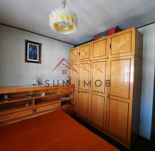 Apartament 3 camere, decomandat, 82 mp, 2 grupuri sanitare, Campina - Poză 10
