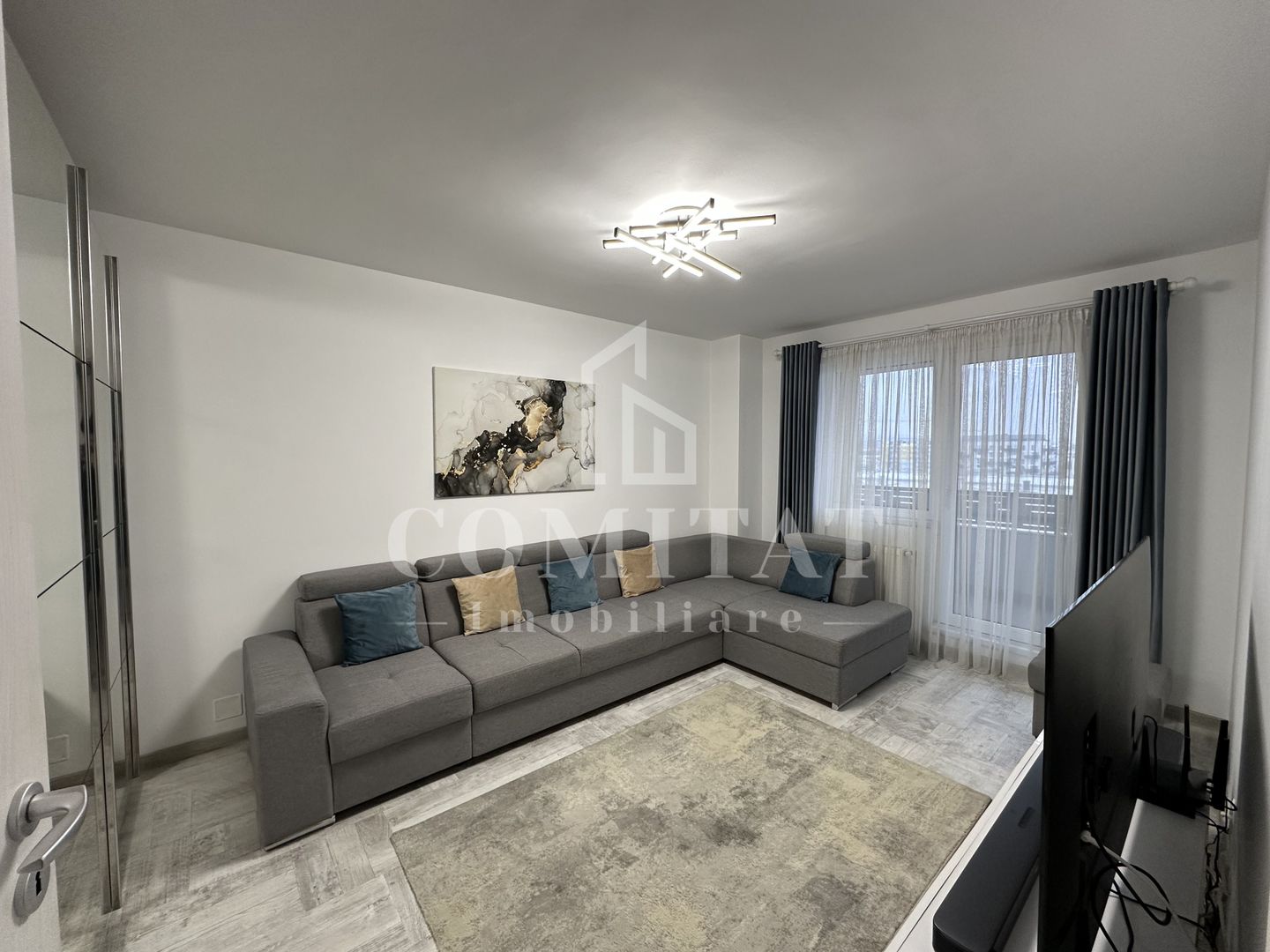 Apartament 3 camere | 63mp | Intre Lacuri - Poză 1