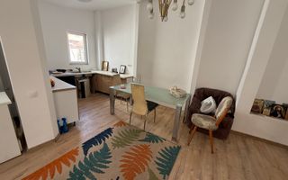 Corp casa de 5 garsoniere mobilate/utilate - zona Brașovul Vechi - Poză 1