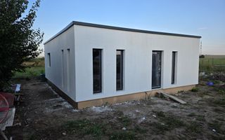 Casă de vânzare în Dancu, comuna Holboca, la 1,1 km de stația de tramvai - Poză 2