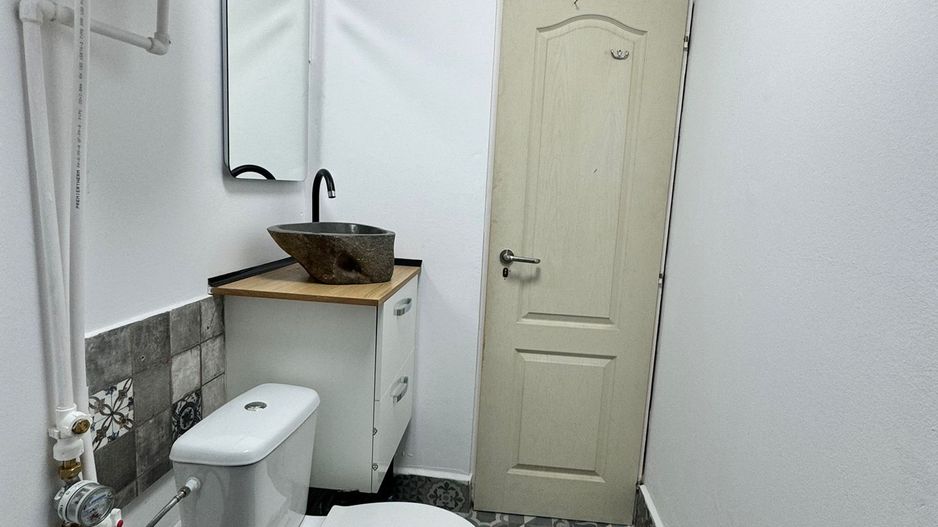 Garsoniera de vânzare în fața Novotel-  Calea Victoriei - Poză 10