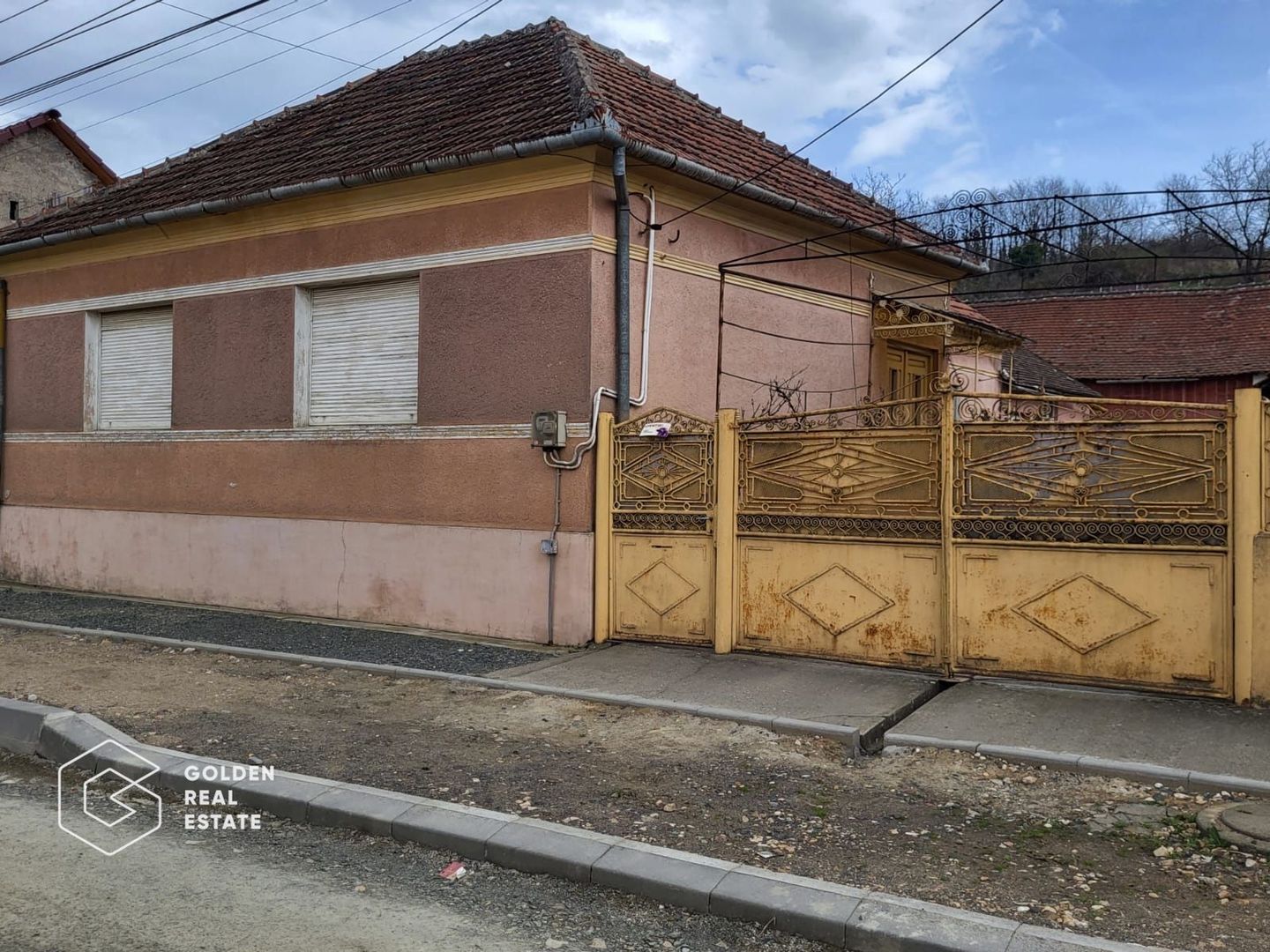 Casa in localitatea Lipova - Poză 1