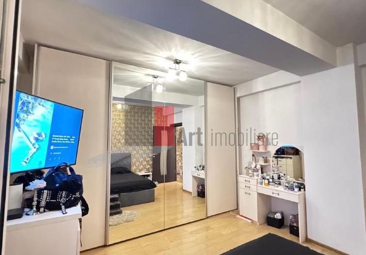 Vand Ap. 4 camere Str. Rezervelor 70 Militari Residence - Poză 7