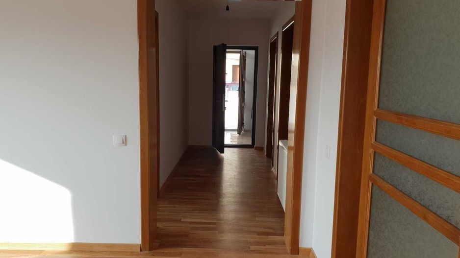 Inchiriez apartament - Poză 6