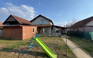 Casa Individuala Sanmihaiu Roman,P+M,4 Camere,2 Bai,Panouri Solare,Carport Auto - Poză 4