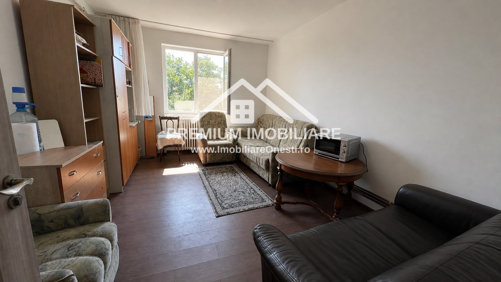 Garsoniera de vanzare - Zona centrala - Poză 1