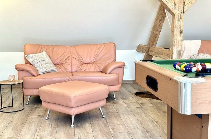 Închiriere casă cu grădină și șemineu în Timișoara – Stil și confort! - Poză 23