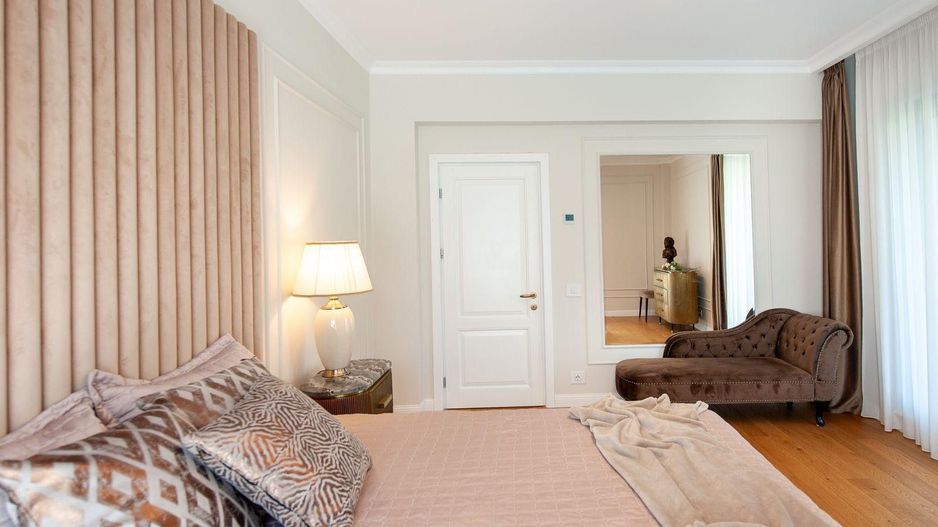 For Rent | 4-Room Apartment, 130 sqm | 2 Parking | Dressing Room - Poză 14