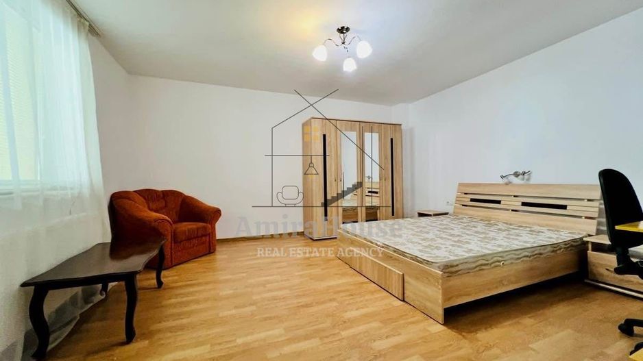 Apartament 2 camere decomandat, nisa, imobil tip vila, 66 mp, parcare, Central - Poză 2