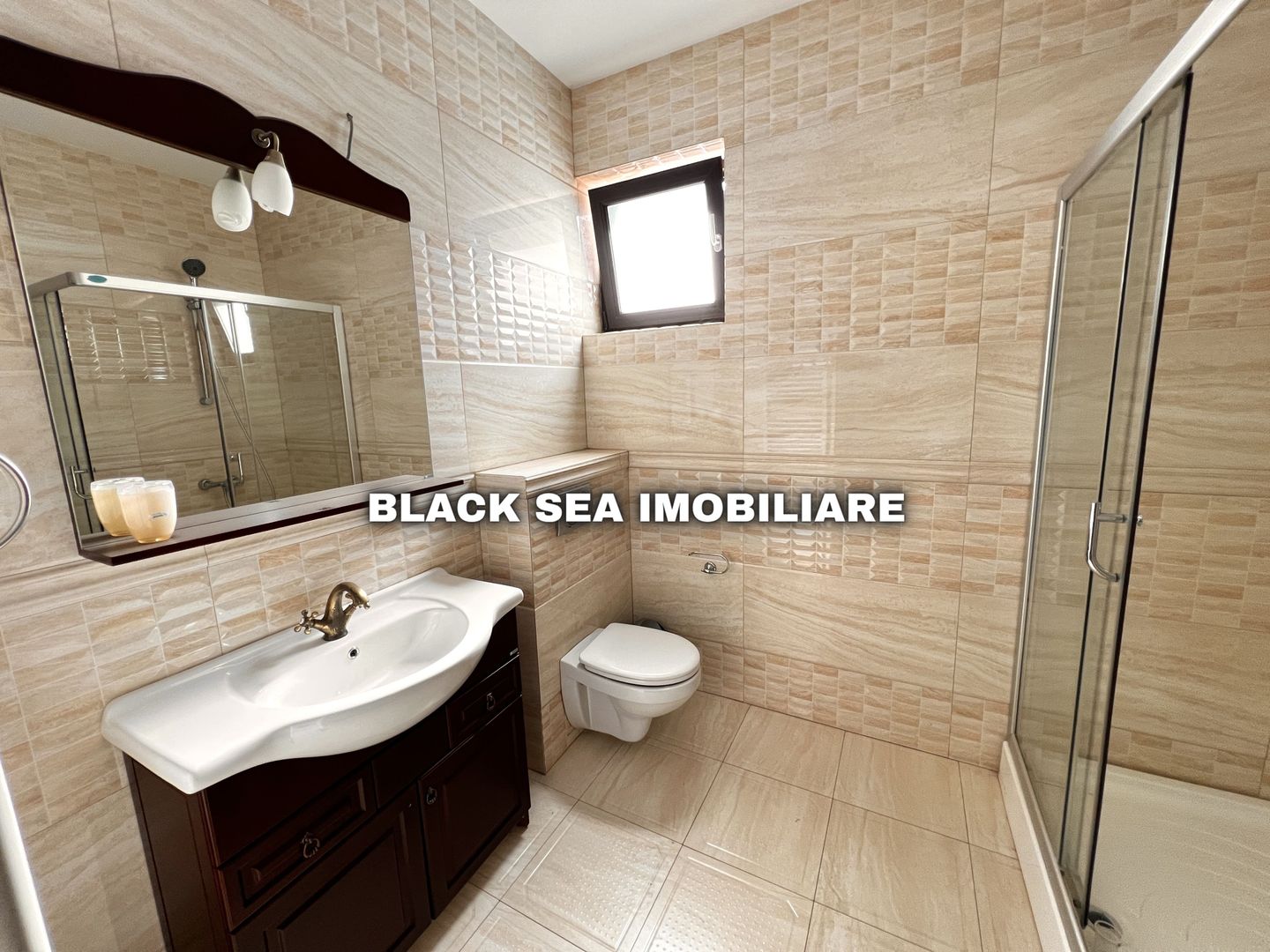 Vila P+1 de 5 camere l Mamaia Nord - Deschidere 23M l Teren 1564MP - Poză 19