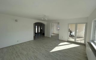 Duplex 4 camere I Acces auto - Curte 370 mp I Cisnădie - Poză 4
