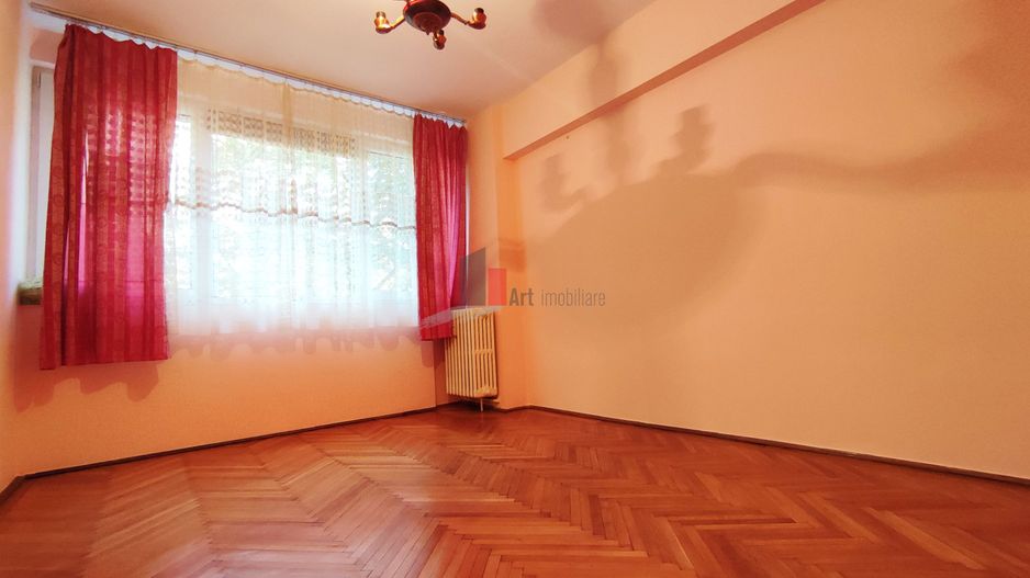 Apartament 3 camere de vanzare Bulevardul Basarabia -Arena Nationala - Poză 3
