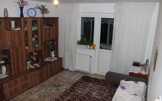 Apartament 2 camere etaj 2 Aleea Crinului - Poză 1