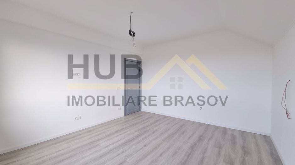 De Vanzare Casa Sanpetru | Teren 468mp | Intabulata | 10 min de Coresi Mall - Poză 9
