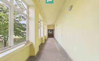 Casă cu teren de 1800 mp, în Buteni, Arad - Poză 1