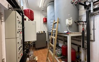 Garsoniera complet mobilata si utilata - Poză 13