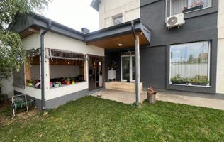 Vila lux cu curte - Mogosoaia (COMISION ZERO)