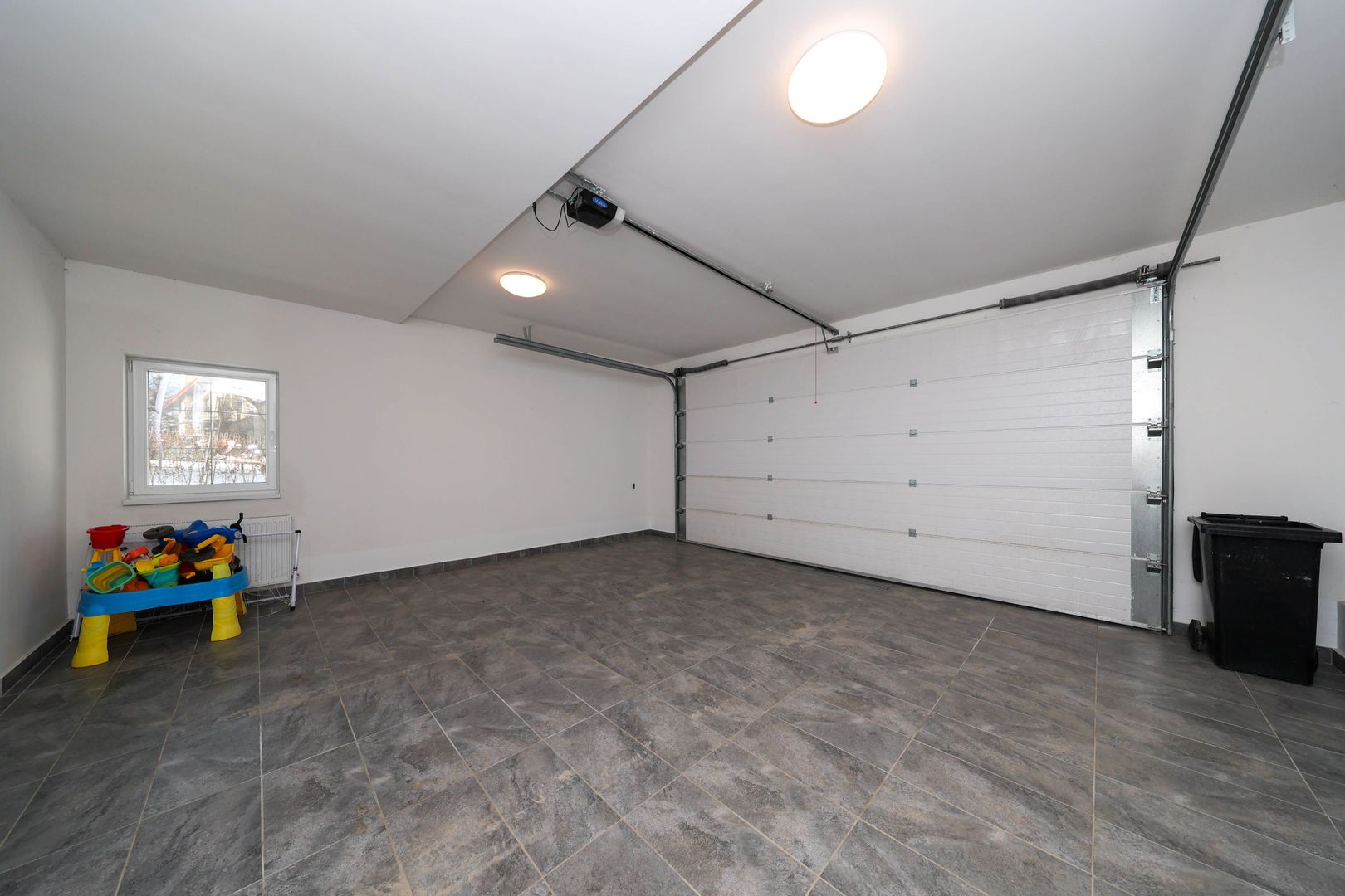 Casă ideală pentru familie în Brașov, Bunloc – spațioasă, luminoasă, priveliște - Poză 49