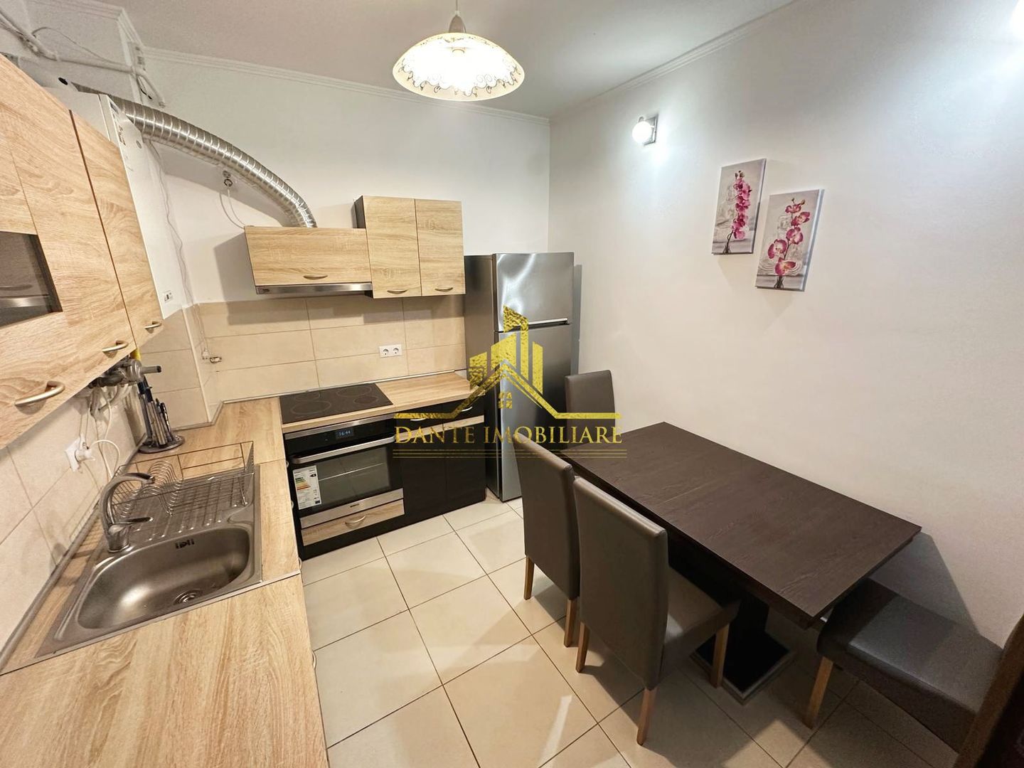 2 camere, decomandat, modern, bloc nou, parcare, Centru, Tr Mosoiu - Poză 6