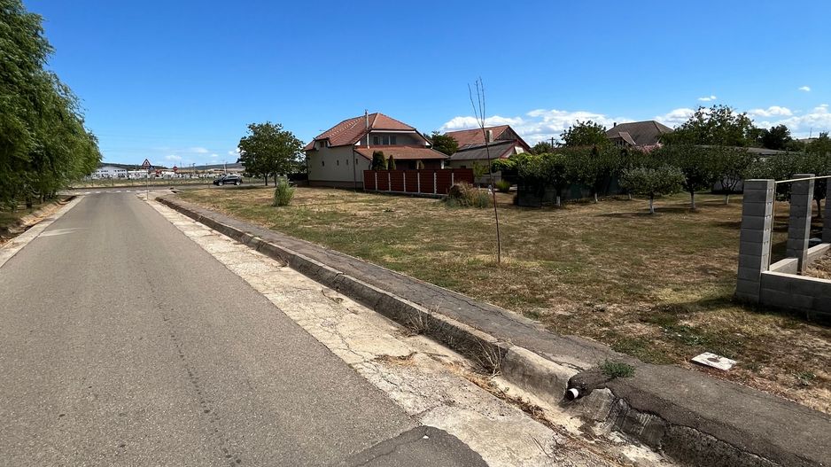 Teren intravilan de vanzare in Marghita – 800 mp, 2 fronturi stradale - Poză 5